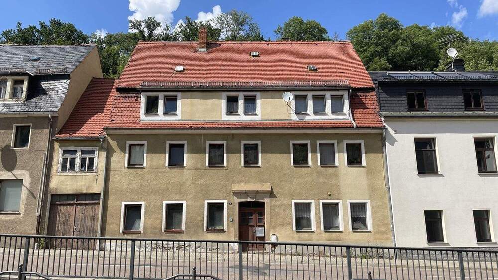 Einfamilienhaus Glashütte - 8 Zimmer, 120 m&sup2;, 80.000&euro; | Angebot:25704907
