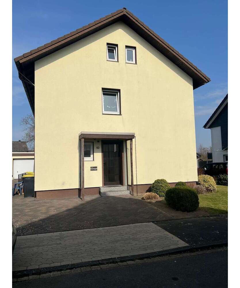 Haus zum Kaufen in Bad Salzuflen 292.000 € 190 m²