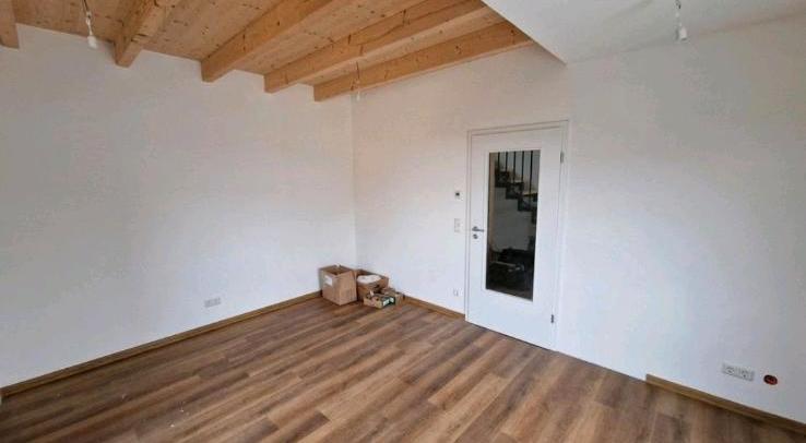 Maisonettenwohnung Schleusingen - 2 Zimmer, 85 m&sup2;, 800&euro; | Angebot:24816307
