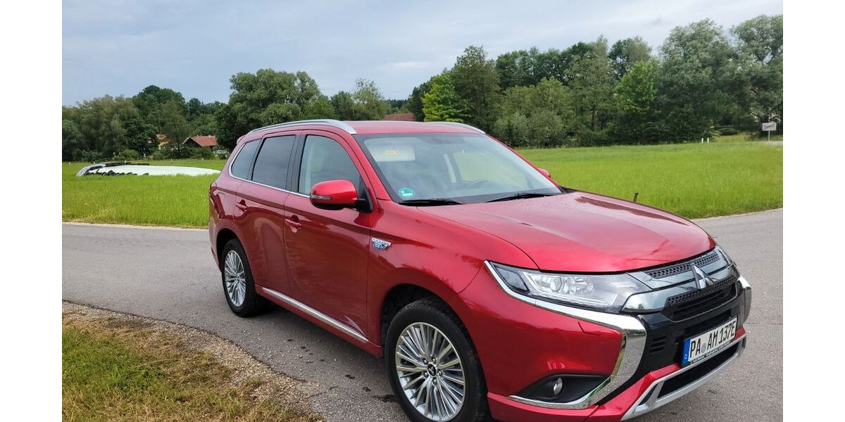 Mitsubishi Outlander 79.230 km 20.899 &euro; Malching 94094