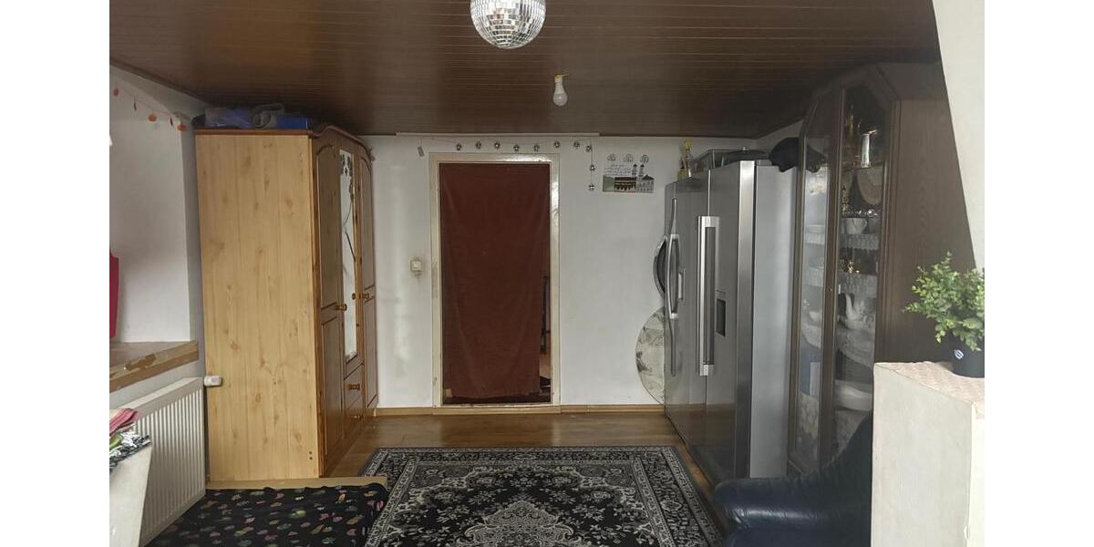 Einfamilienhaus Falkenstein - 6 Zimmer, 410 m&sup2;, 240.000&euro; | Angebot:26447243