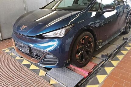 Cupra Born 24.450 km 27.950 &euro; Lauf an der Pegnitz 91207