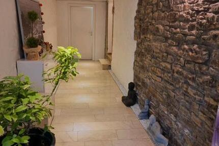 Haus Bretten - 7 Zimmer, 190 m&sup2;, 580.000&euro; | Angebot:24737152