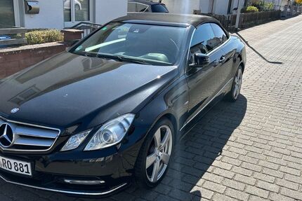 Mercedes-Benz E 200 180.000 km 12.500 &euro; Hünstetten 65510
