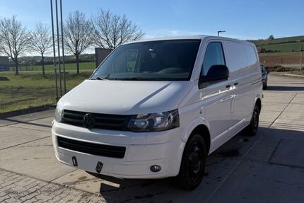 VW T5 Transporter 235.000 km 15.990 &euro; Eisleben 06295
