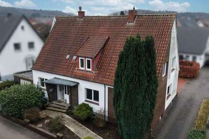 Haus Wallenhorst - 10 Zimmer, 247 m&sup2;, 426.800&euro; | Angebot:24980370