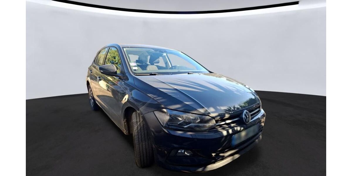 VW Polo 77.000 km 13.390 &euro; Braunschweig 38116
