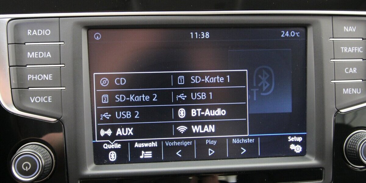 VW Touran 1.6 TDI BMT 7-DSG Comfortline NAVI+ACC 151.032 km 13.900 &euro; Hagenow 19230