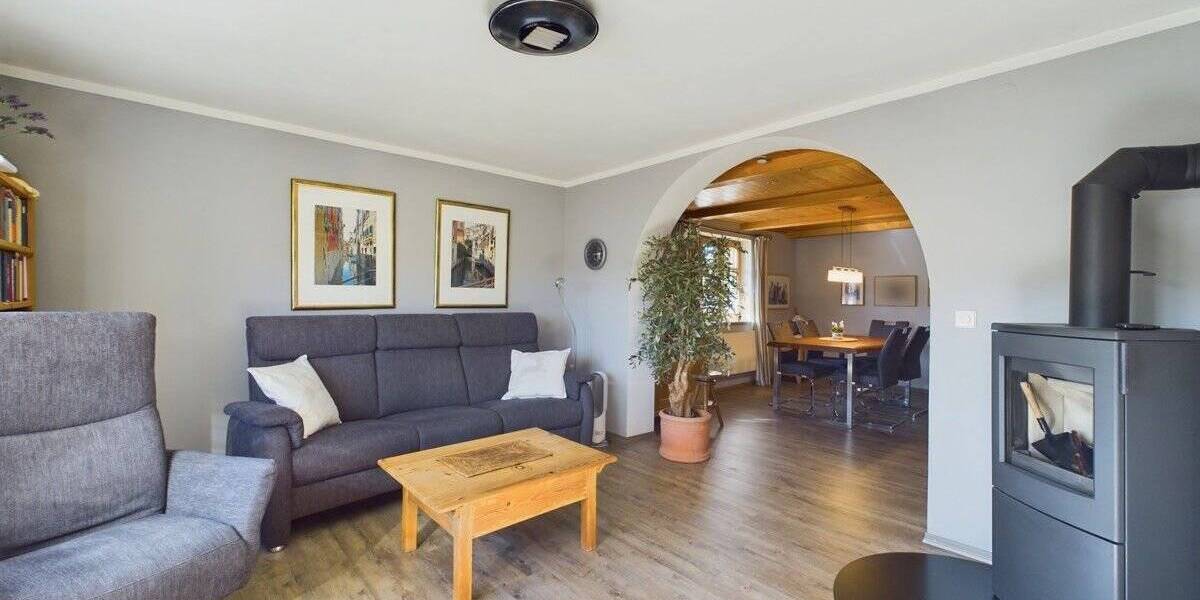 Mehrfamilienhaus, Wohnhaus Sauerlach / Altkirchen Altkirchen - 8 Zimmer, 209 m&sup2;, 1.195.000&euro; | Angebot:25801494