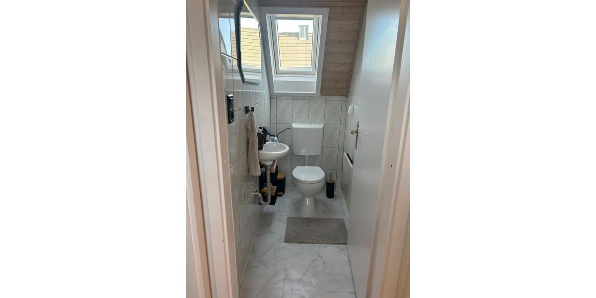 Einfamilienhaus Baar-Ebenhausen Ebenhausen - 4 Zimmer, 95 m&sup2;, 1.600&euro; | Angebot:26343572