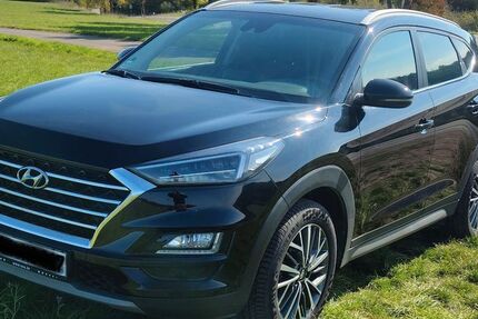 Hyundai TUCSON 80.000 km 17.500 &euro; Aßlar 35614