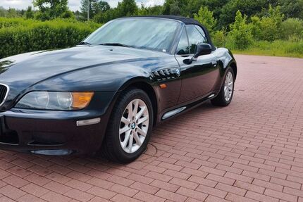 BMW Z3 108.000 km 9.550 &euro; Weiden 92637