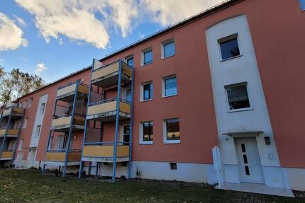 Wohnung Sassnitz - 3 Zimmer, 76 m&sup2;, 519&euro; | Angebot:26236691