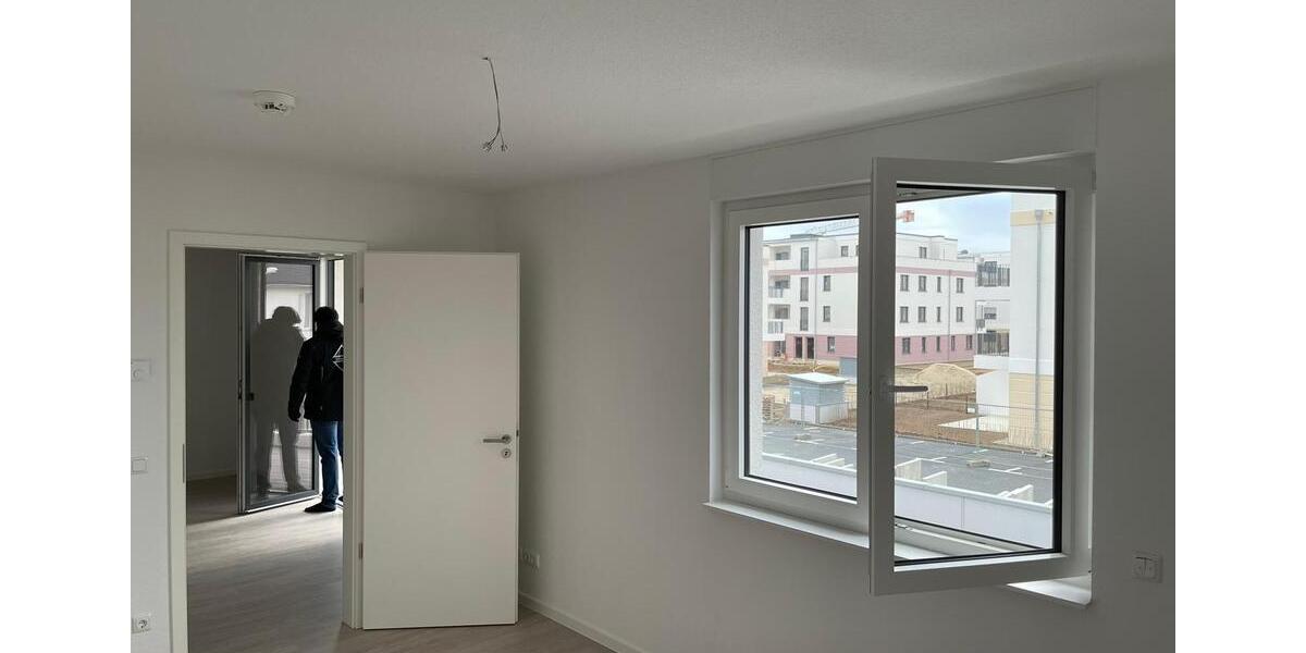 Etagenwohnung Schönefeld - 2 Zimmer, 66 m&sup2;, 1.250&euro; | Angebot:26329417