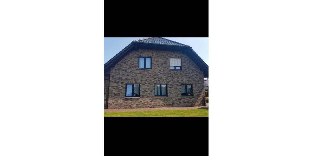 Etagenwohnung Holdorf - 4 Zimmer, 155 m&sup2;, 1.200&euro; | Angebot:26406033