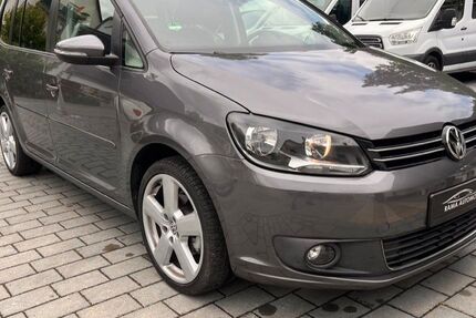 VW Touran 106.000 km 7.650 &euro; Ludwigsburg 71642