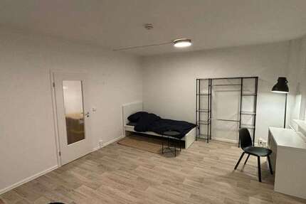 Zimmer Leipzig Schönau - 299&euro; | Angebot:27137275