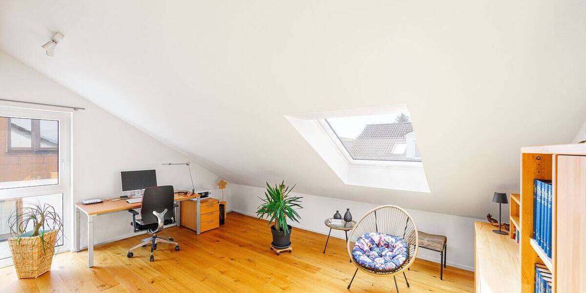 Etagenwohnung Markgröningen - 3 Zimmer, 97 m&sup2;, 549.000&euro; | Angebot:25996670