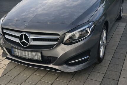 Mercedes-Benz B 200 217.000 km 12.499 &euro; Metzingen 72555