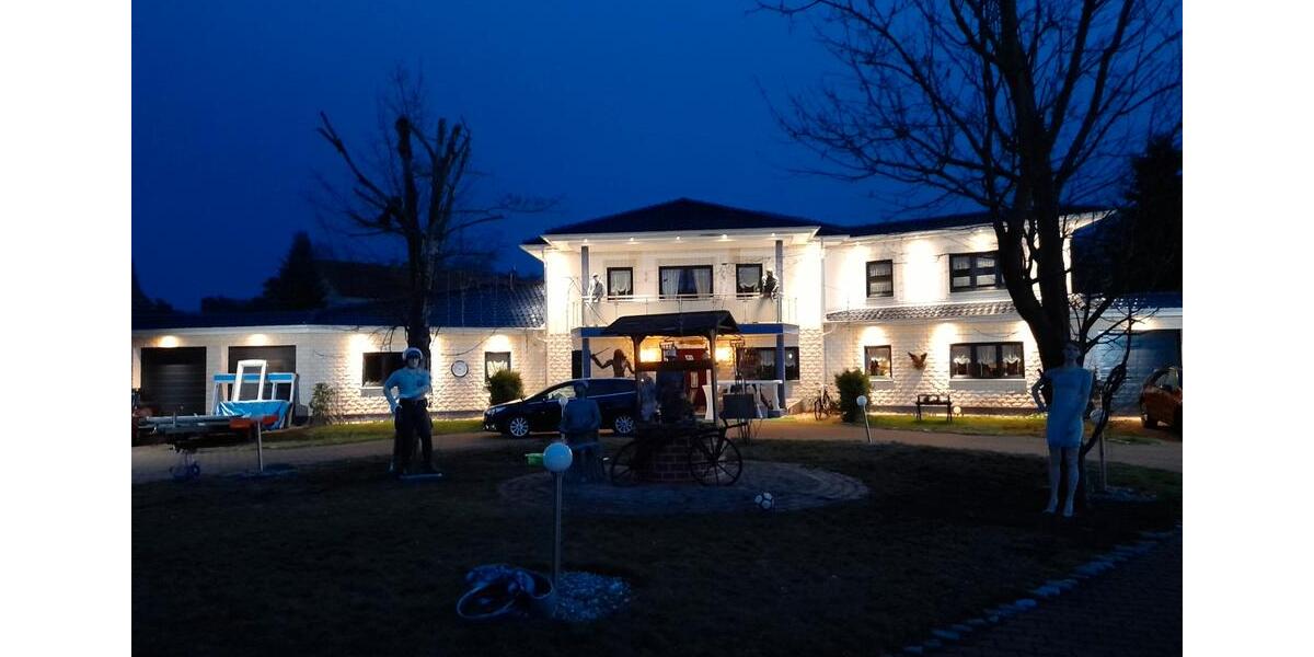 Villa Blankenfelde-Mahlow Mahlow - 8 Zimmer, 380 m&sup2;, 1.250.000&euro; | Angebot:26991560