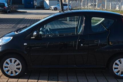 Peugeot 107 212.000 km 1.100 &euro; Ofterdingen 72131