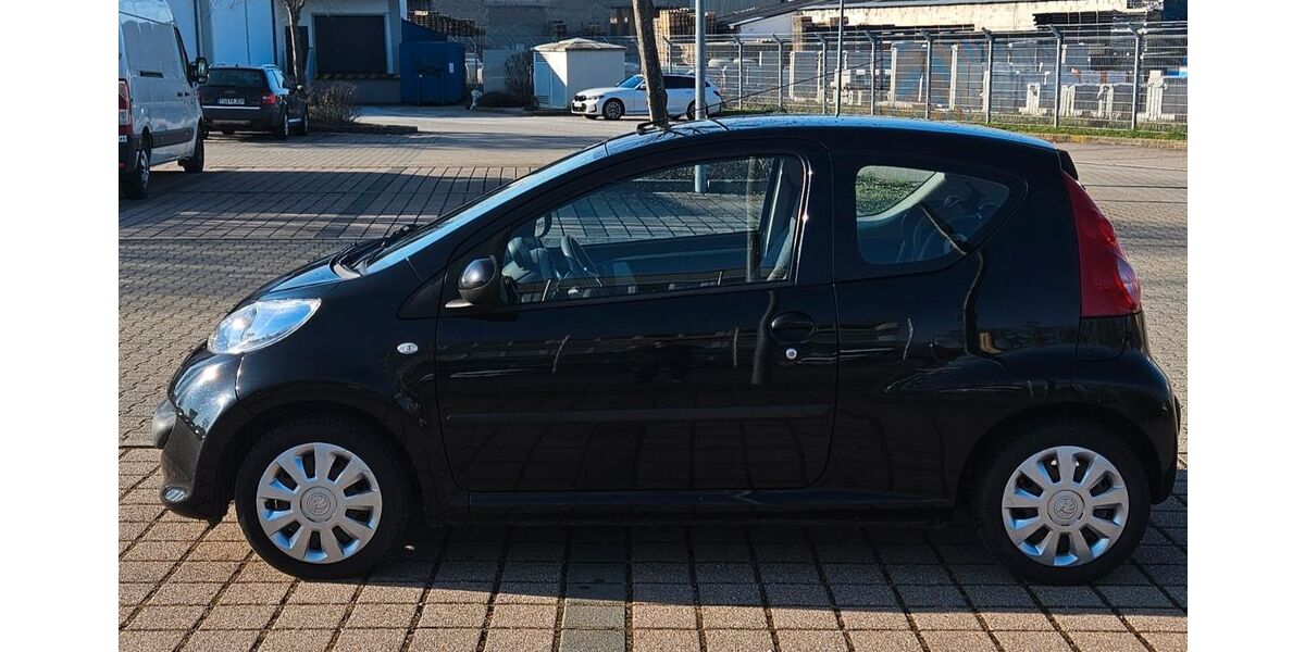 Peugeot 107 212.000 km 1.100 &euro; Ofterdingen 72131