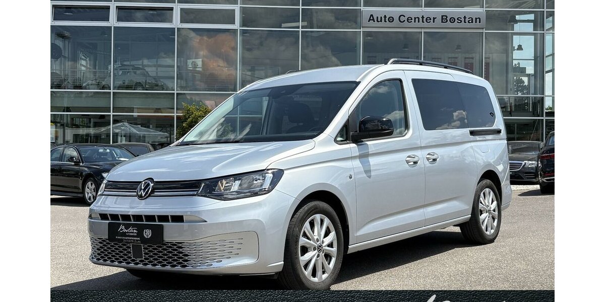 VW Caddy Maxi Life NAVI/CARPLAY/DSG/AHK/7.SITZER 38.004 km 26.900 &euro; Villingen-Schwenningen 78054