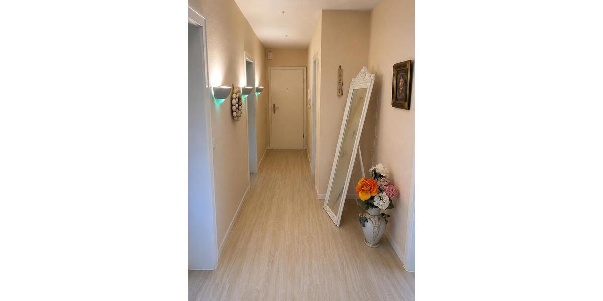 Etagenwohnung Flensburg Altstadt - 4 Zimmer, 90 m&sup2;, 249.000&euro; | Angebot:26914310