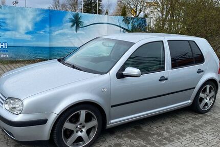 VW Golf 242.200 km 1.650 &euro; Laupheim 88471
