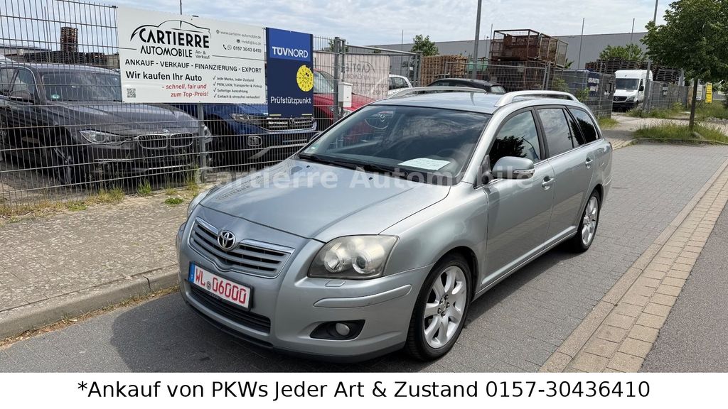 Toyota Avensis 144.436 km 4.499 &euro; Winsen (Luhe) 21423