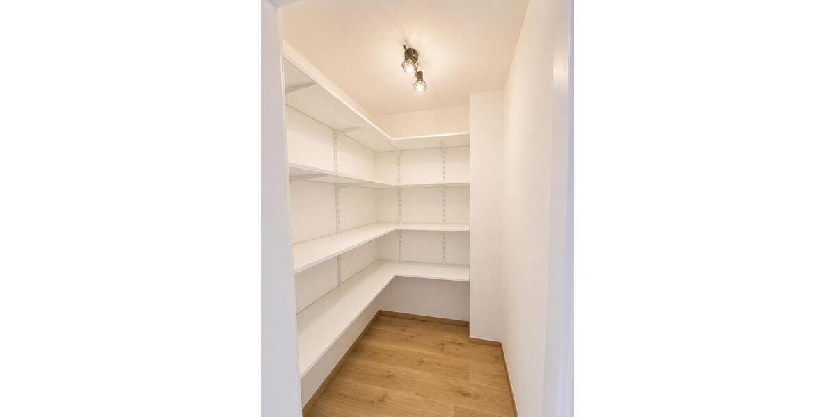 Erdgeschoßwohnung Ochsenhausen - 3.5 Zimmer, 132 m&sup2;, 575.000&euro; | Angebot:26338623