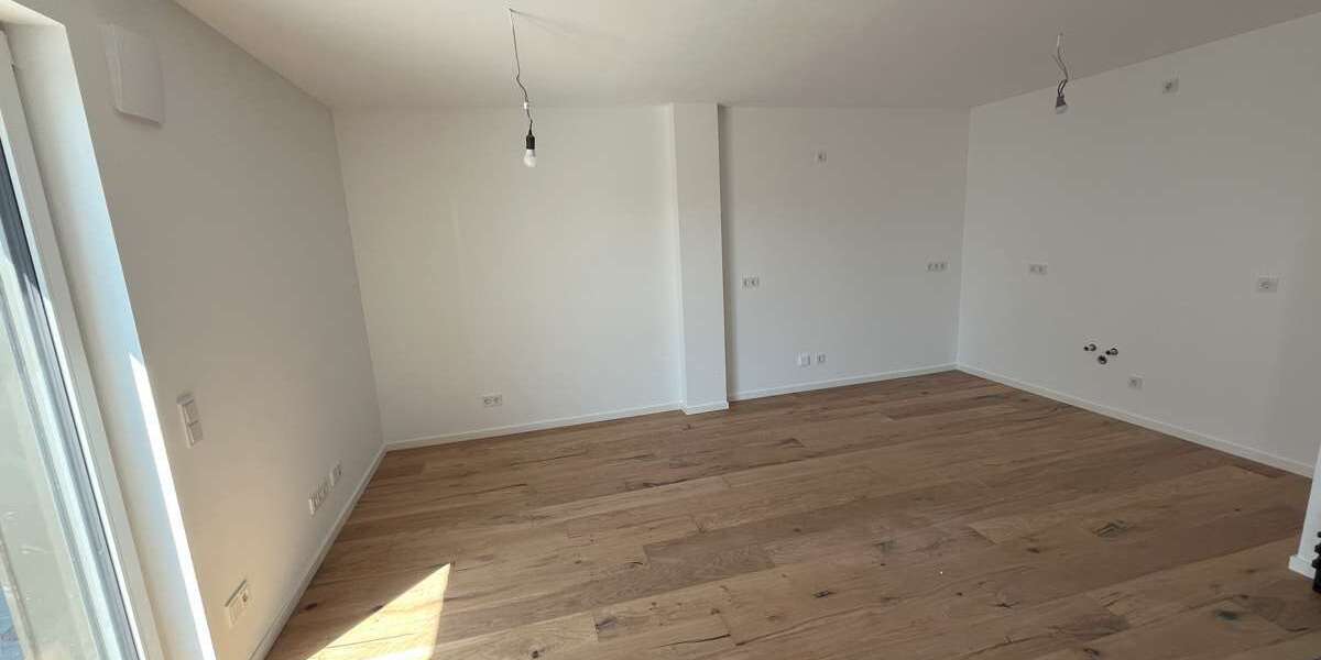 Etagenwohnung Speichersdorf - 2 Zimmer, 67 m&sup2;, 775&euro; | Angebot:25447322