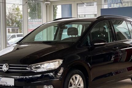 VW Touran 83.265 km 23.490 € Salzgitter 38228