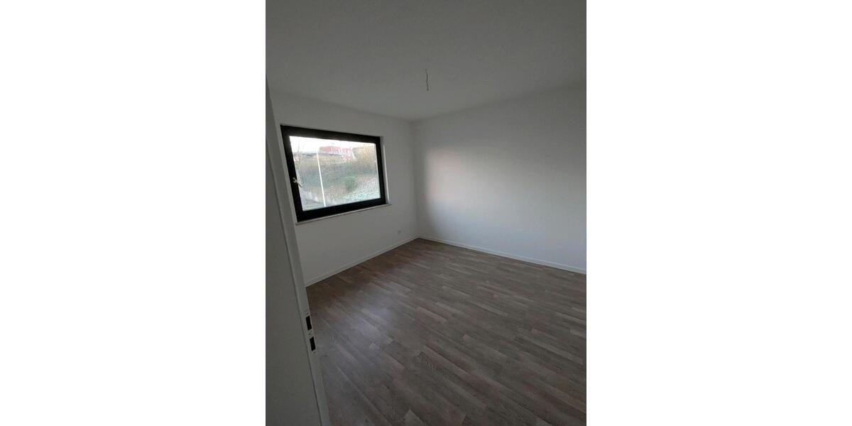 Einfamilienhaus Bonn Hardtberg - 6 Zimmer, 180 m&sup2;, 2.700&euro; | Angebot:24706460