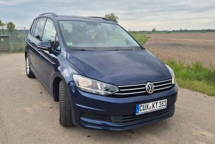 VW Touran 163.438 km 13.999 &euro; Hechthausen 21755
