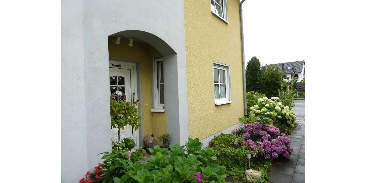 Einfamilienhaus Rheinbach - 5 Zimmer, 130 m&sup2;, 1.350&euro; | Angebot:26344170