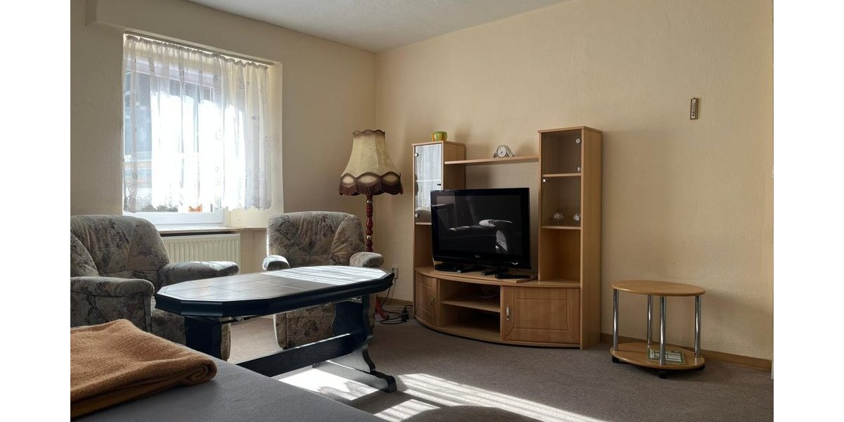 Artern, 2 Fam.Hs. + Bungalow - Zweifamilienhaus Artern/Unstrut Unstrut | Angebot:25752294