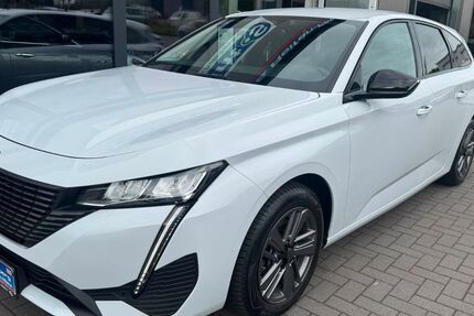 Peugeot 308 35.830 km 19.990 &euro; Bad Segeberg 23795