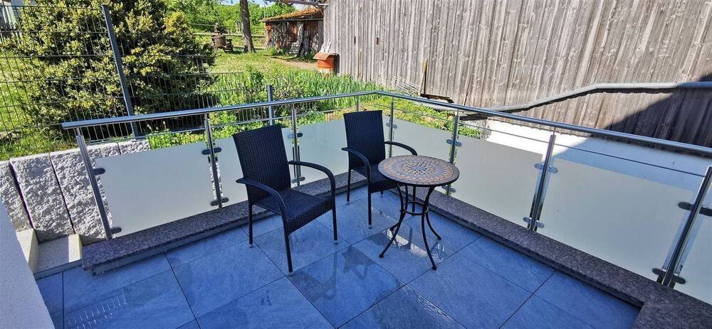 Etagenwohnung Überlingen Überlingen - 3 Zimmer, 102 m&sup2;, 3.000&euro; | Angebot:25689383
