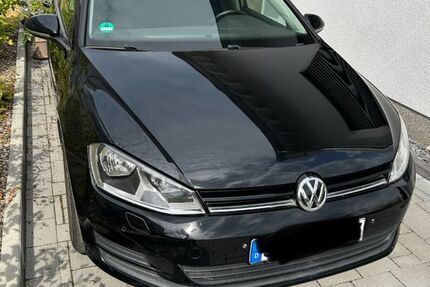 VW Golf 141.000 km 7.500 &euro; Meckenheim 53340