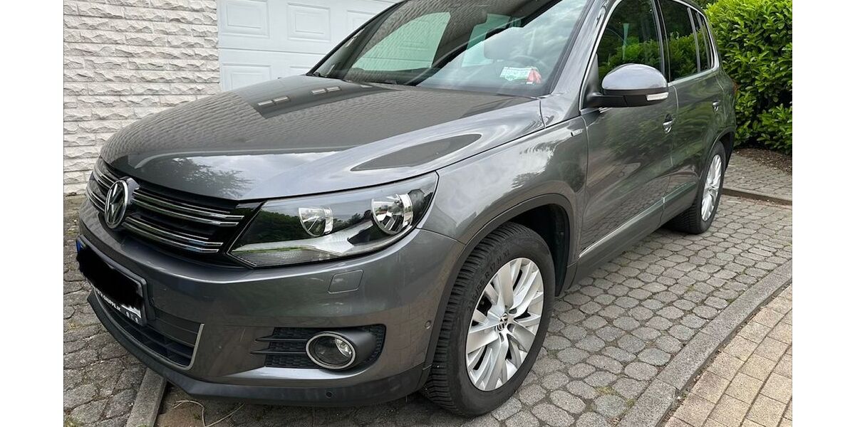 VW Tiguan 158.000 km 12.500 &euro; Reinfeld 23858