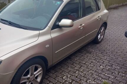 Mazda 3 169.000 km 1.900 &euro; Bad kreuznach 55543