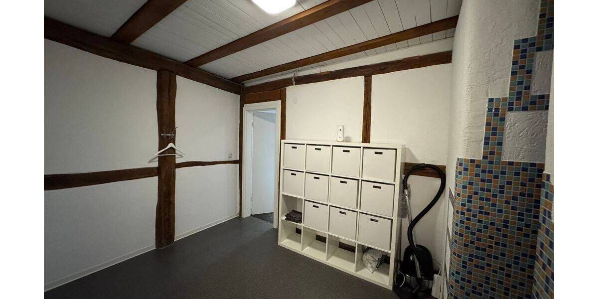 Gewerbeobjekt Fritzlar - 7 Zimmer, 150 m&sup2;, 1.400&euro; | Angebot:25678492