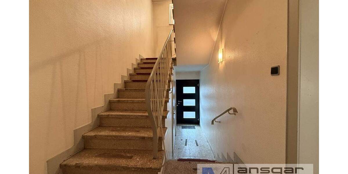 Mehrfamilienhaus, Wohnhaus Mönchengladbach / Heyden Rheydt - 6 Zimmer, 123 m&sup2;, 295.000&euro; | Angebot:24647464