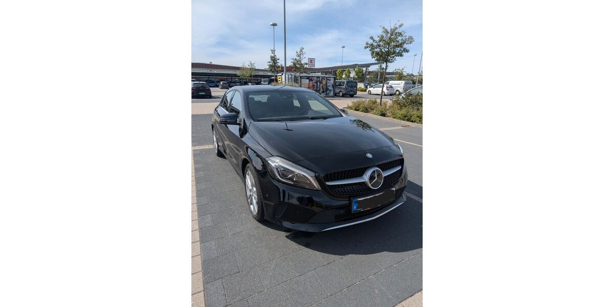 Mercedes-Benz A 180 125.000 km 14.400 &euro; Rostock 18069