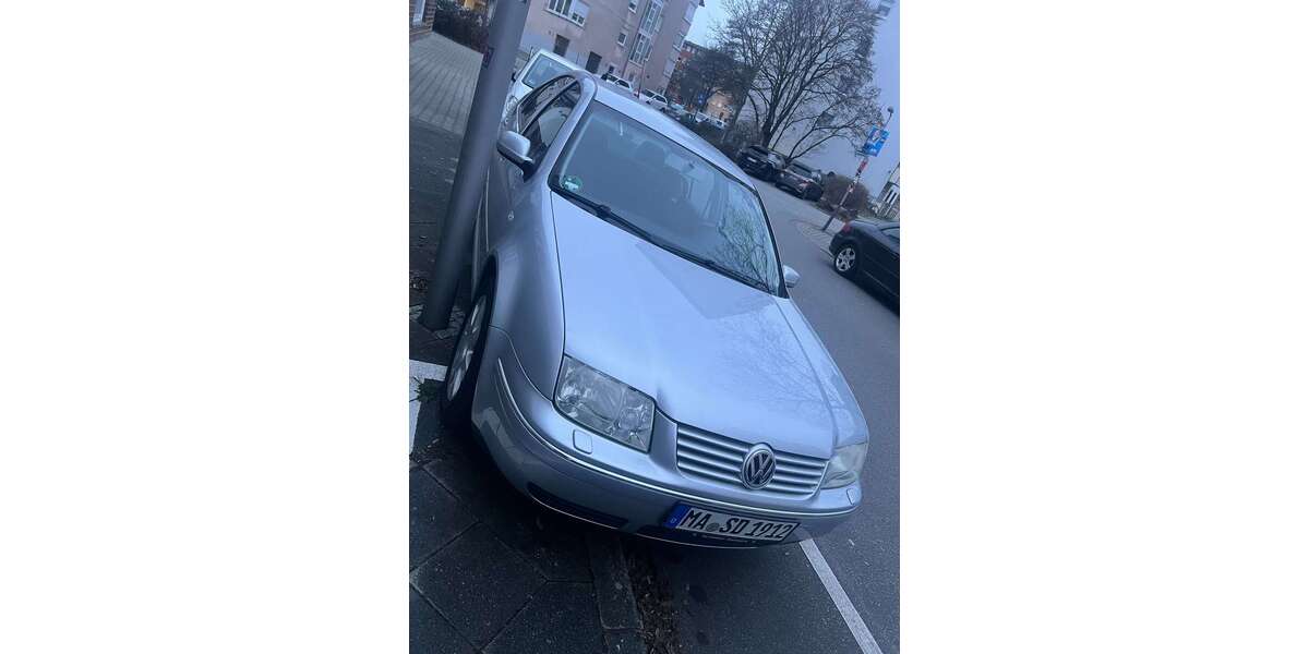 VW Bora 147.000 km 3.499 &euro; Mannheim 68305