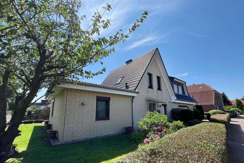 Haus zum Kaufen in Büsum 409.999 € 150 m²