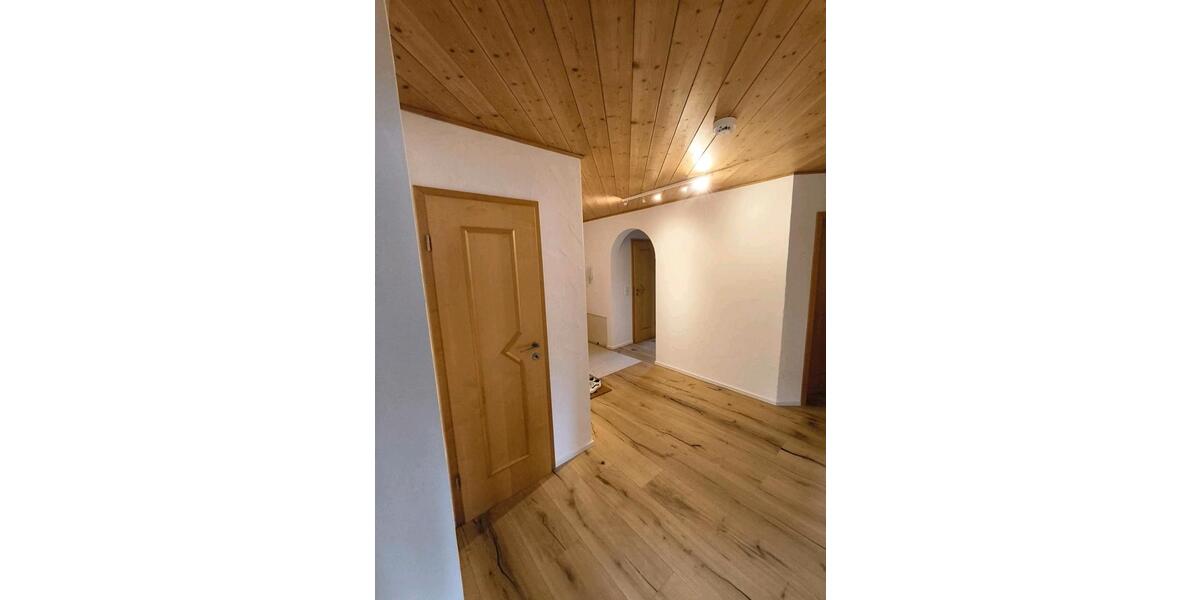 Etagenwohnung Sonthofen - 4 Zimmer, 94 m&sup2;, 530.000&euro; | Angebot:26372898