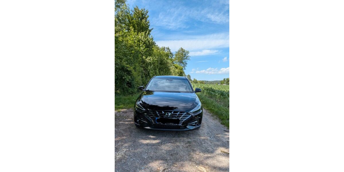 Hyundai i30 26.500 km 21.400 &euro; Fronreute 88273