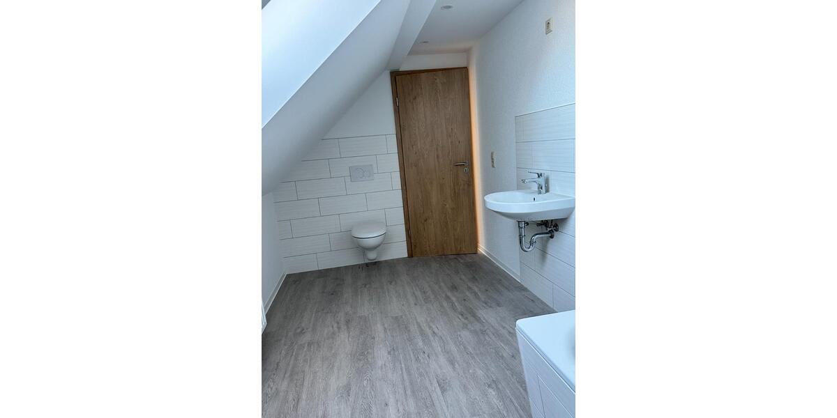 Dachgeschoßwohnung Rothenburg/Oberlausitz Oberlausitz - 2 Zimmer, 72 m&sup2;, 472&euro; | Angebot:25079485